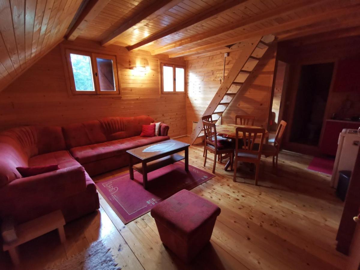Apartman Bugar Mitrovac Exterior foto